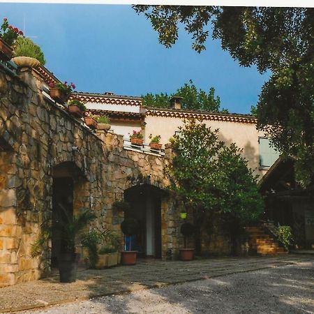 Le Pigeonnier chambre d'hôte Piégros-la-Clastre Exterior foto